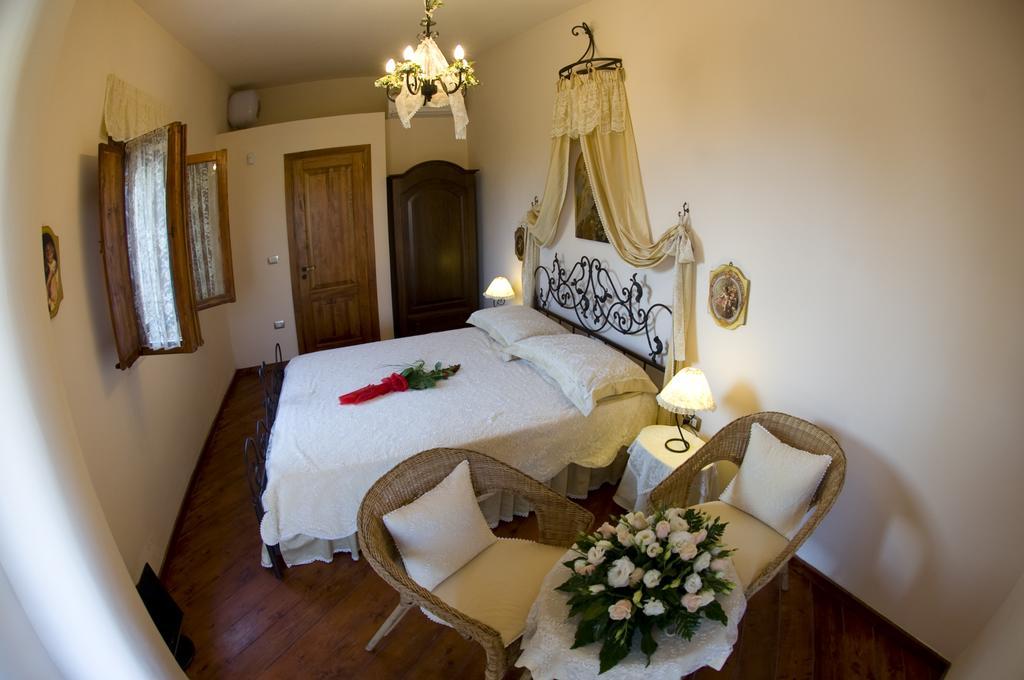 Le Querce Di Mamre Villa Manfredonia Eksteriør bilde